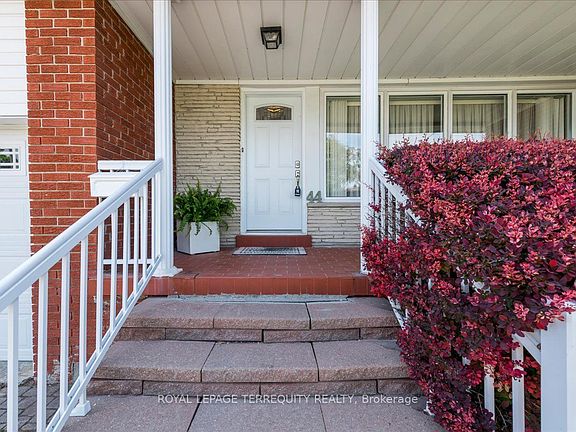 2nd image of 44 Margaret Ave