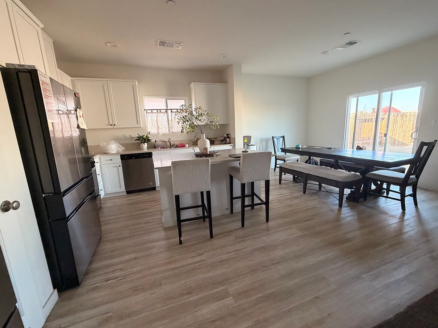 6805 Crawley Ct — Photo 3