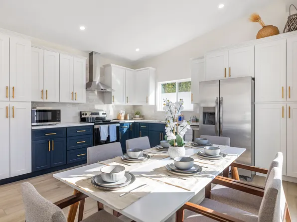 10842 Memory Park Ave, Mission Hills, CA 91345