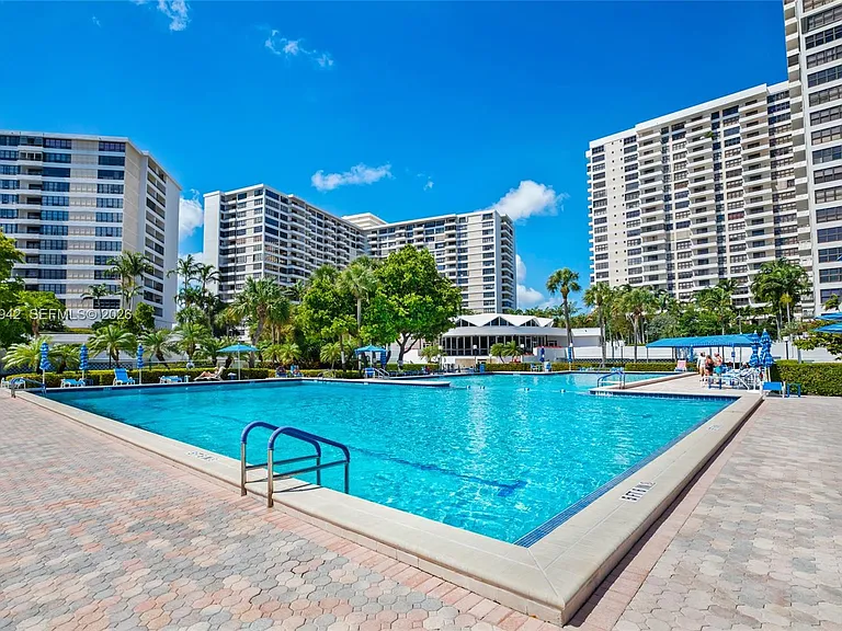 600 Three Islands Blvd #212 — Photo 33