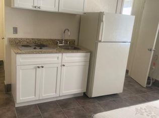3805 Broadway APT 5, West Palm Beach, FL 33407