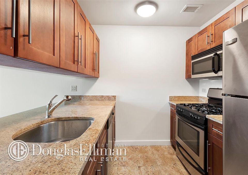 2nd image of 1481 5th Ave APT 6D