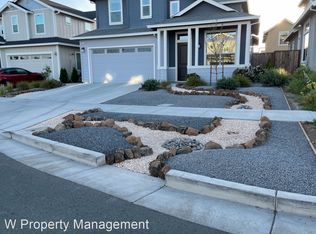 2205 Peterson Ln, Santa Rosa, CA 95403