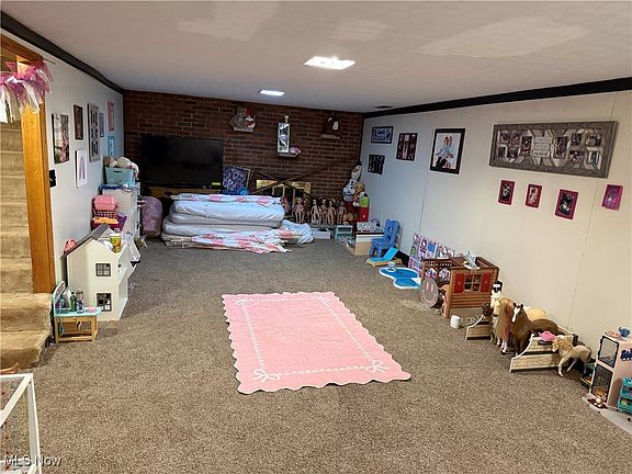 5th image of 2614 Neal St