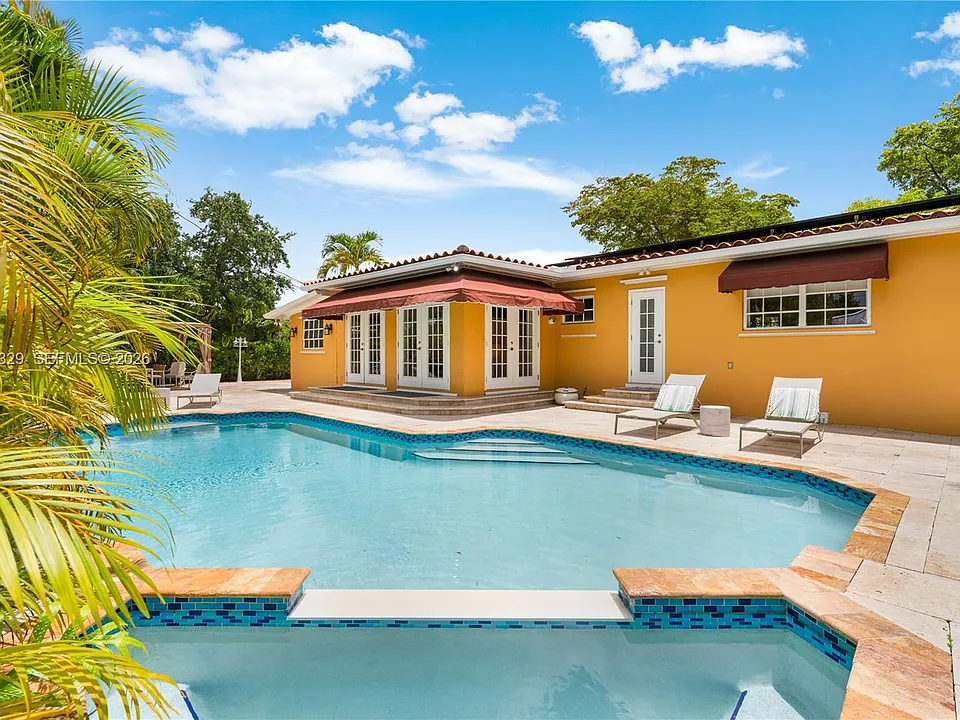 1380 Miami Springs Ave