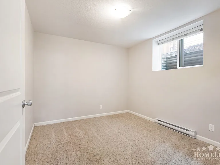 18864 68th Ave #BASEMENT — Photo 18