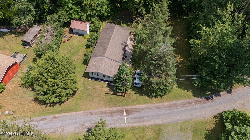 4th image of 114 Ridgewood Avenue