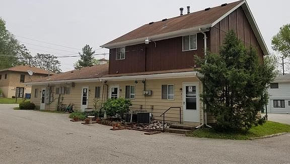2nd image of 205 W Dunn St