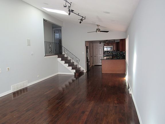 5th image of 14308 Kenwood Ave