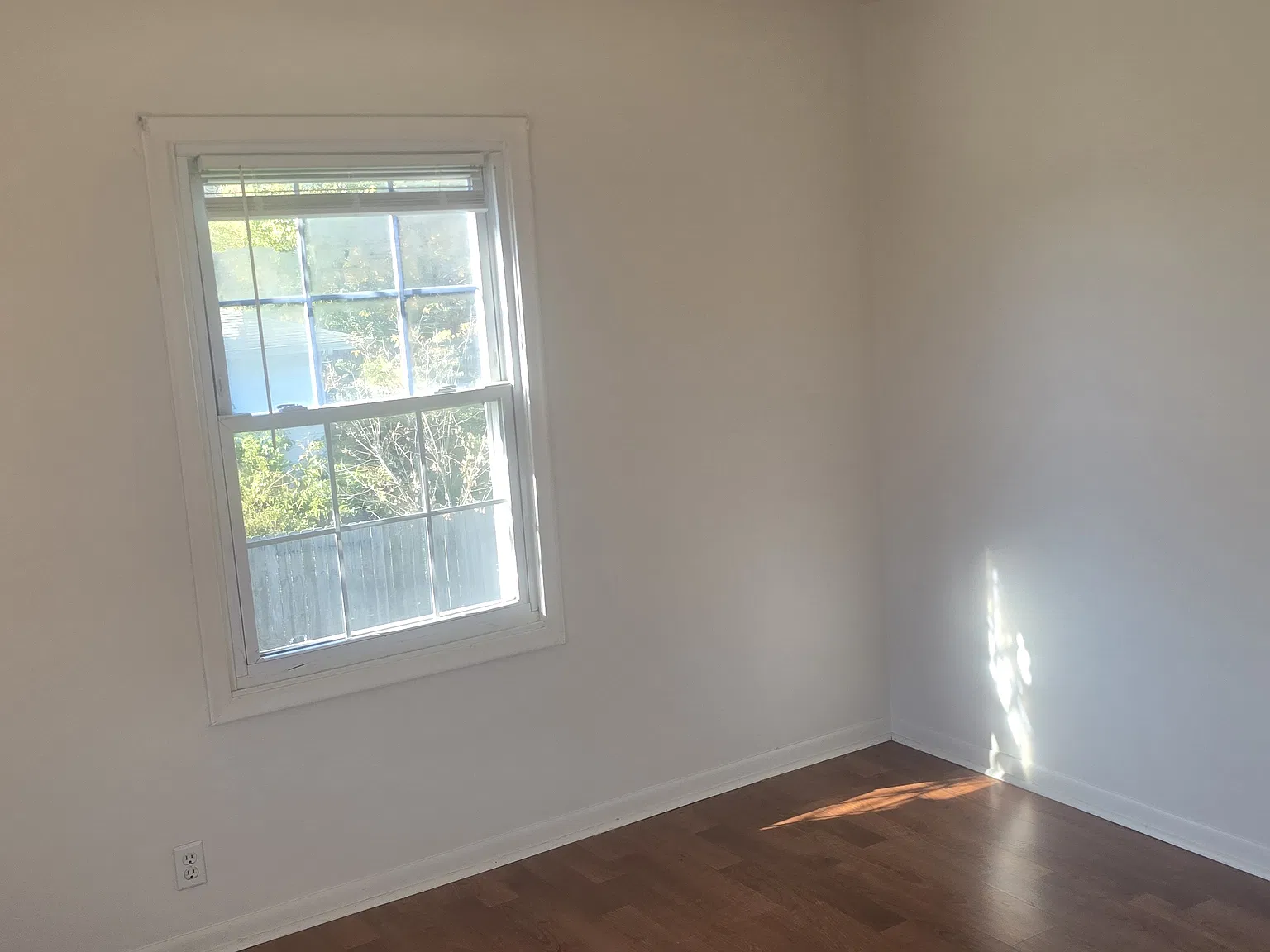 1284 W Cutler Rd — Photo 3