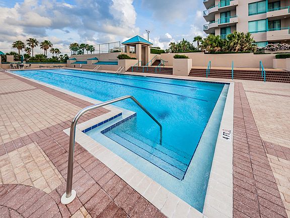 5th image of 1560 Gulf Blvd Penthouse 3