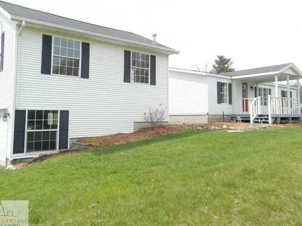 10840 Barnum Rd, Woodland, MI 48897