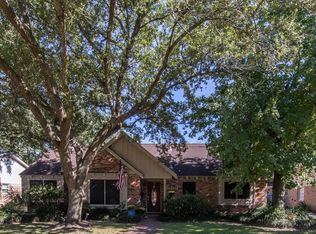 2030 Willow Wisp Dr, Seabrook, TX 77586