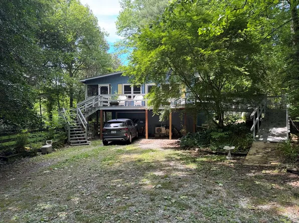 40 Little Mountain Rd, Otto, NC 28763