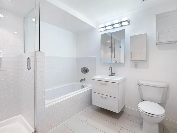 600 Harbor Boulevard image 17 of 27