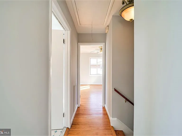 1912 S Glebe Rd — Photo 14