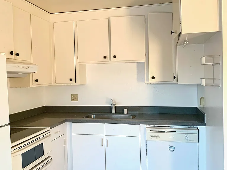 5200 Panama Ave #5190 — Photo 3
