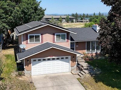 811 E Vicksburg Ave, Spokane, WA, 99208