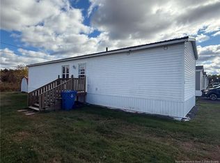 15 Ivory Ct, Woodstock, NB E7M0G5
