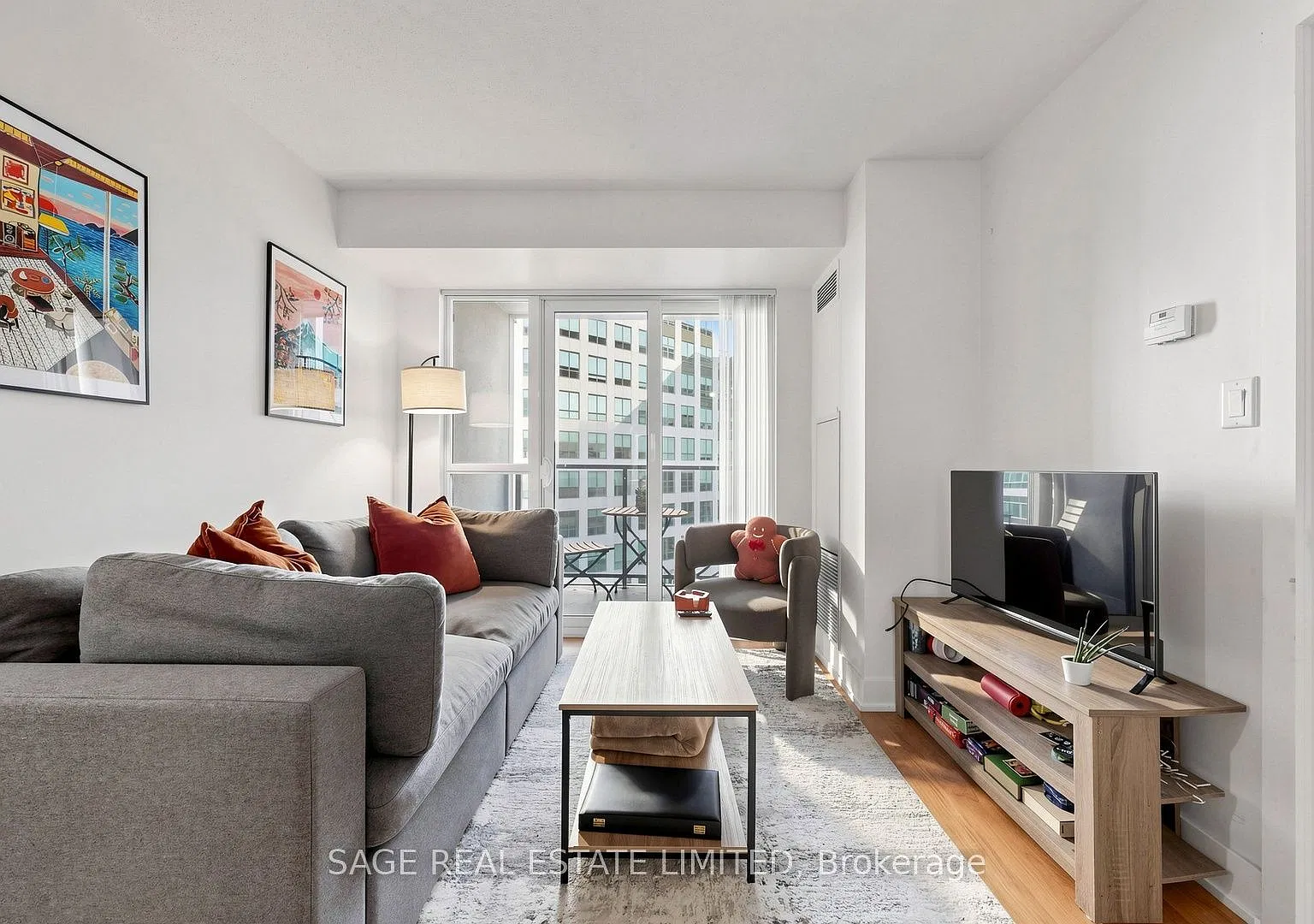 3 bed, $3,500 — Photo 3