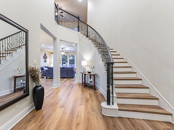 5th image of 5119 Kendalia Cloud Ln