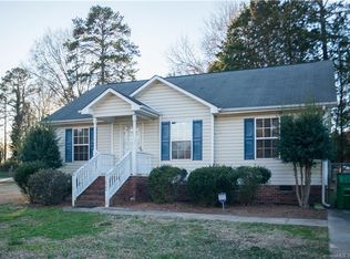 1424 Terissa Dr, Charlotte, NC 28214