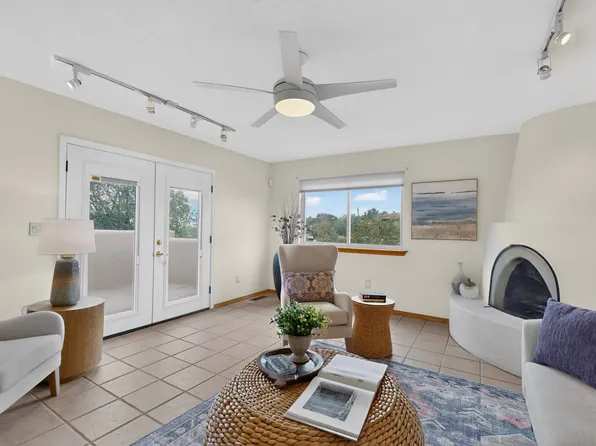 279 Loma Entrada, Santa Fe, NM 87501