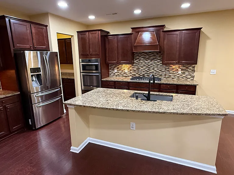 2101 Chipley Dr — Photo 37