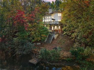 1040 Sycamore St, King, NC 27021