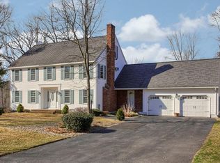 14 Copley Dr, Methuen, MA 01844