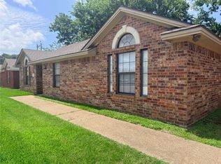 826 Nimitz St, College Station, TX 77840