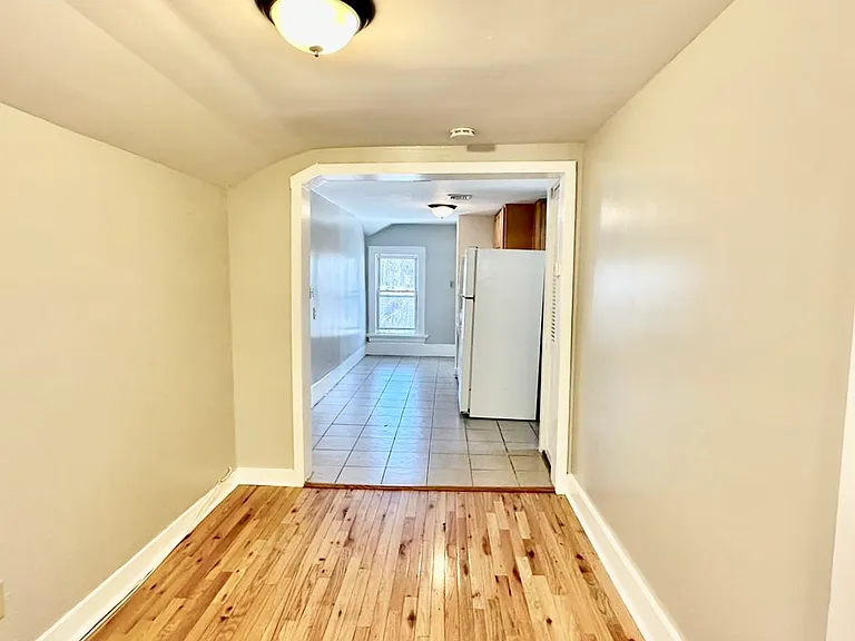 613 Washington Ave #O2 — Photo 3