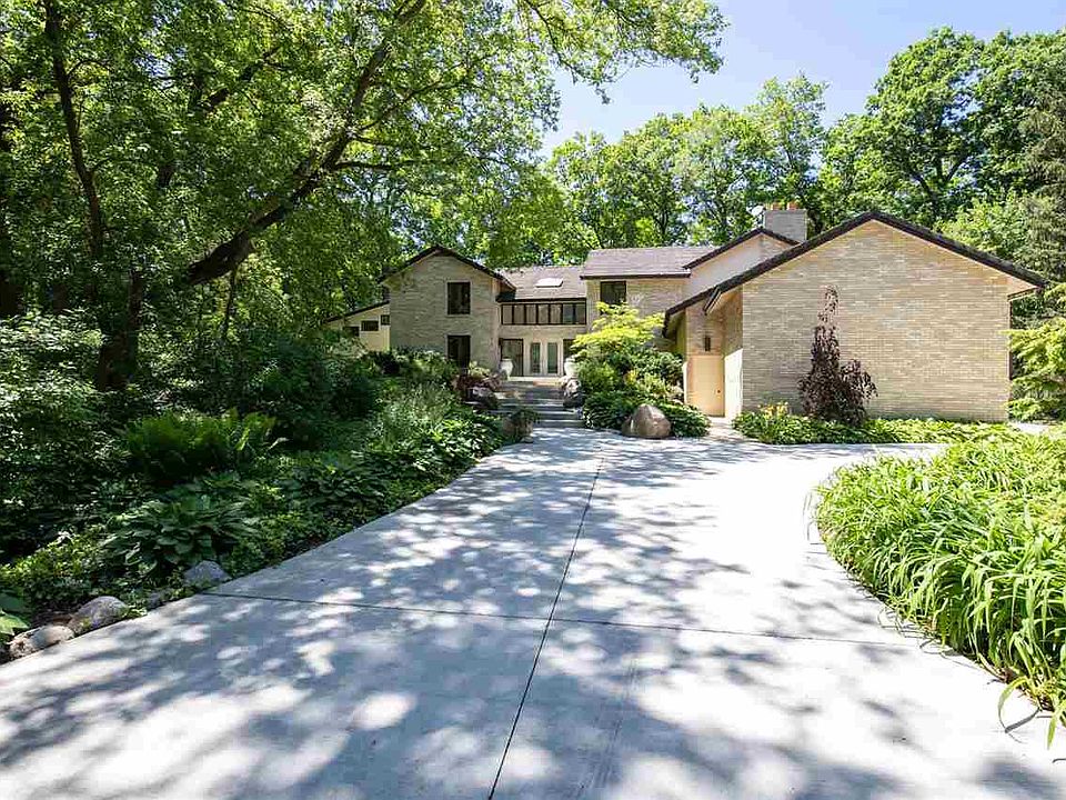 2606 Spring Creek Rd, Rockford, IL 61107 Zillow