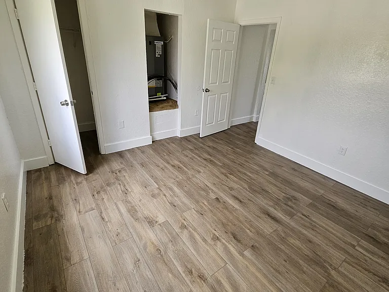 450 NW 84th St #1 — Photo 16