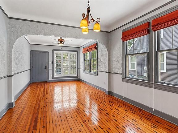 5th image of 4917-19 Painters St