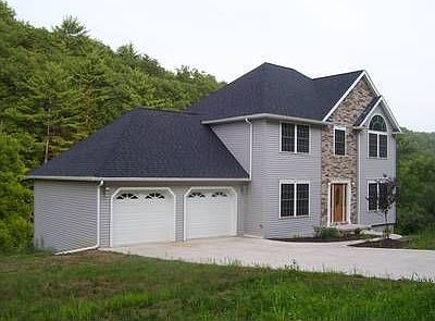 2nd image of 1526 Hidden Valley Dr