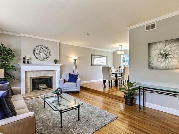 3rd image of 823 Rubis Dr
