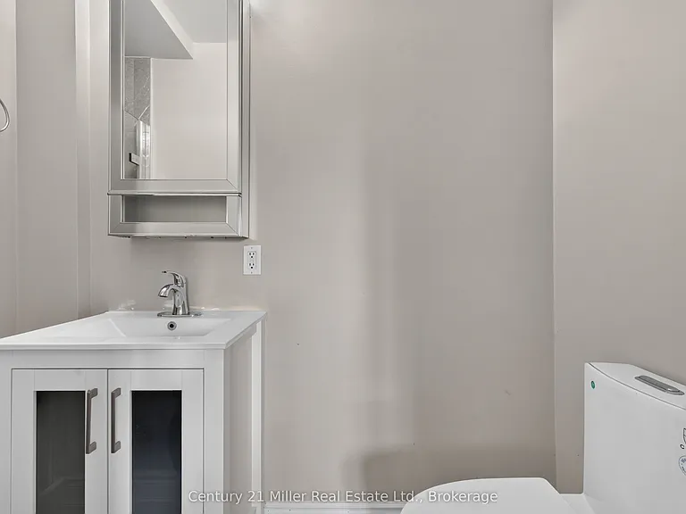 1162 Avondale Dr — Photo 20