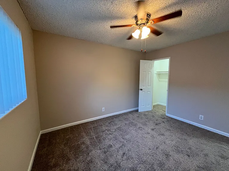 cmr3008 — Photo 15