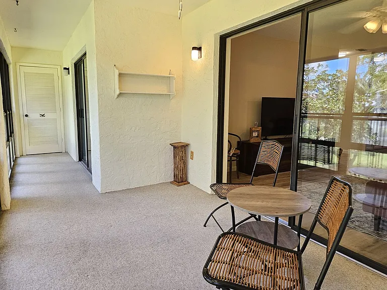 744 Avenida Estancia #144B — Photo 20