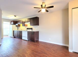 231 S Arlington Heights Rd APT 1, Arlington Heights, IL 60005