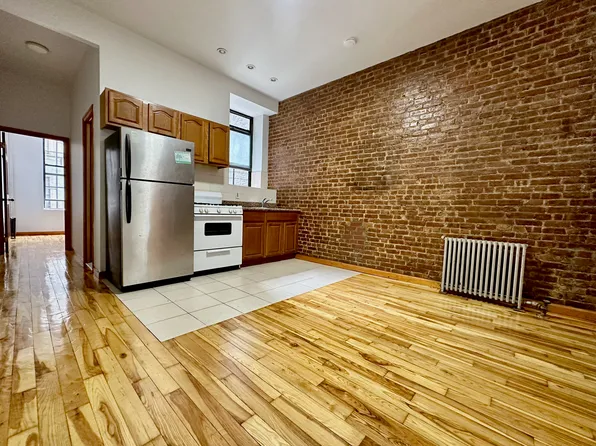 420 Saint Nicholas's Avenue image 1 of 9