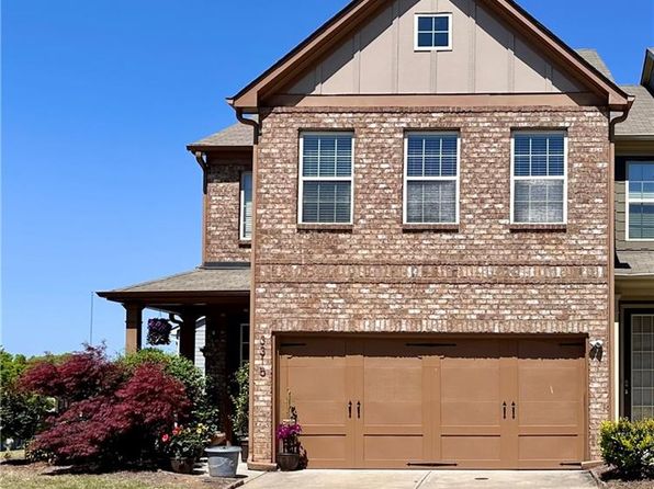 3315 Sardis Bend Dr, Buford, GA 30519