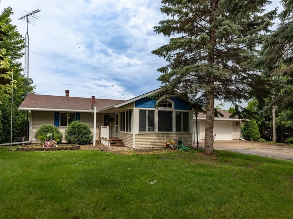 205 Dugan Ave, Wabasha, MN 55981