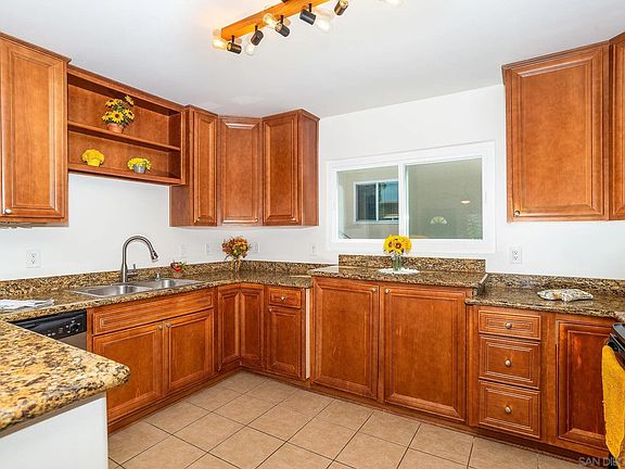 5th image of 4426 Temecula St APT 4