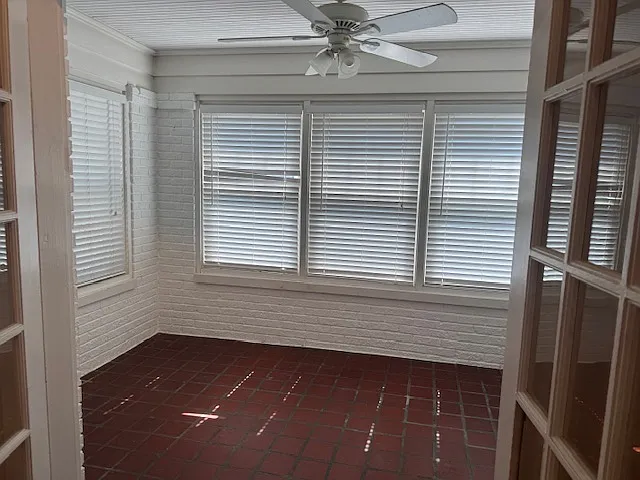 2033 Murray Ave #2 — Photo 2