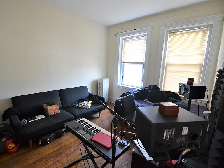 59 Burbank St #37 — Photo 11