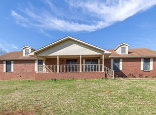 1561 Cottonville Rd, Grant, AL 35747