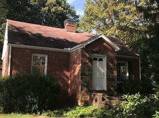 2889 Ridgewood Rd, Akron, OH 44333