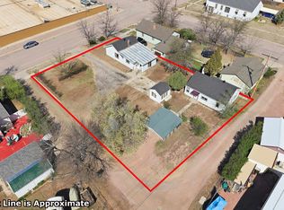 505 S 5th St, Hot Springs, SD 57747